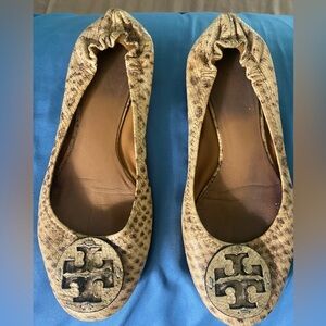 Tory Burch Tan Flats with Signature Logo and Elastic Edge